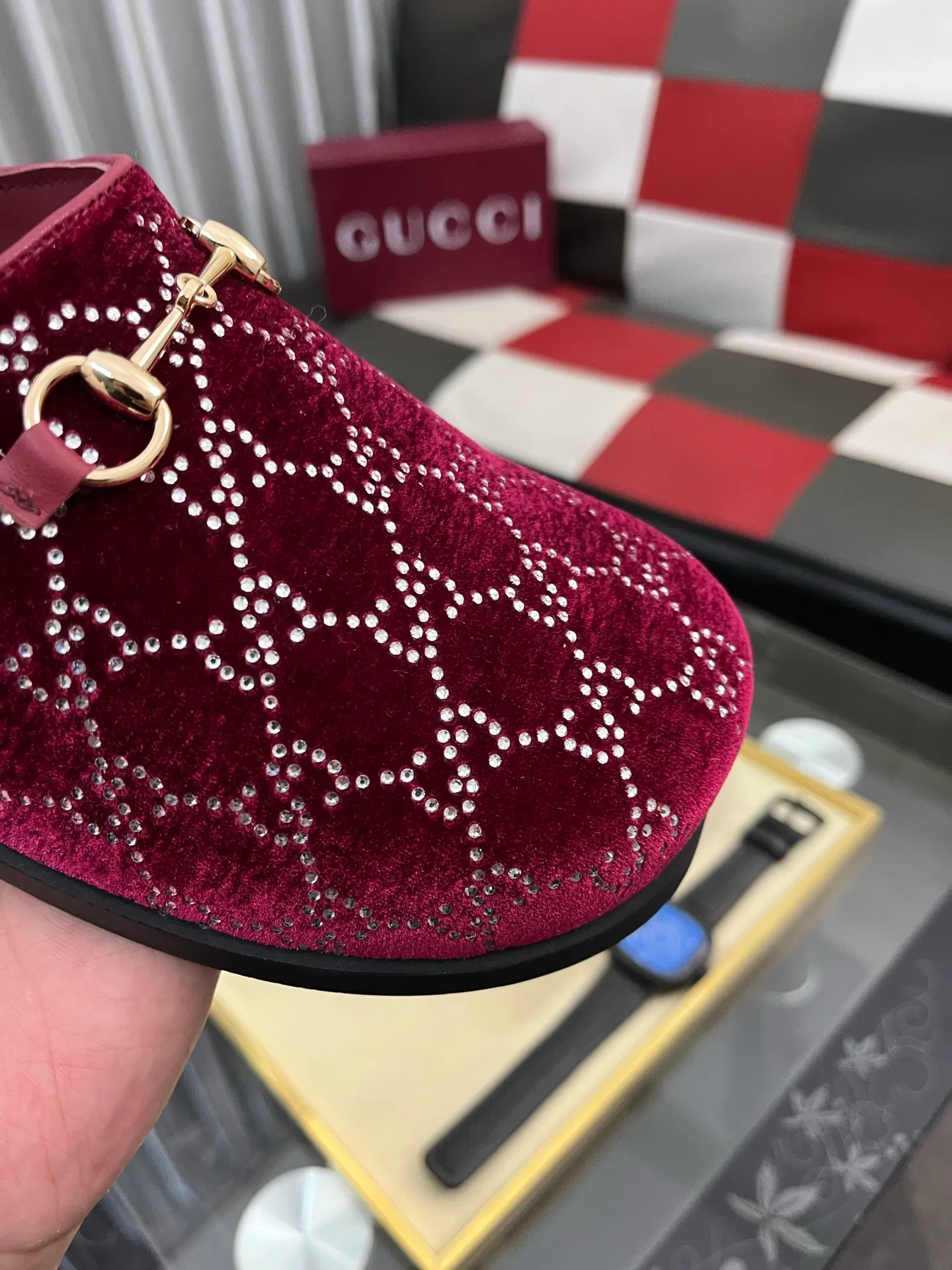 Ex-factory price: 460⌚️⌚️[Gucci] 2025 new season half-slip men's shoes, made of Italian imported first-layer frosted cowhide➕sheepskin lining, original hardware buckle, original combination of wear-resistant outsole, real shot 🎬 very comfortable on the feet, 4️⃣ colors available in sizes 38-44